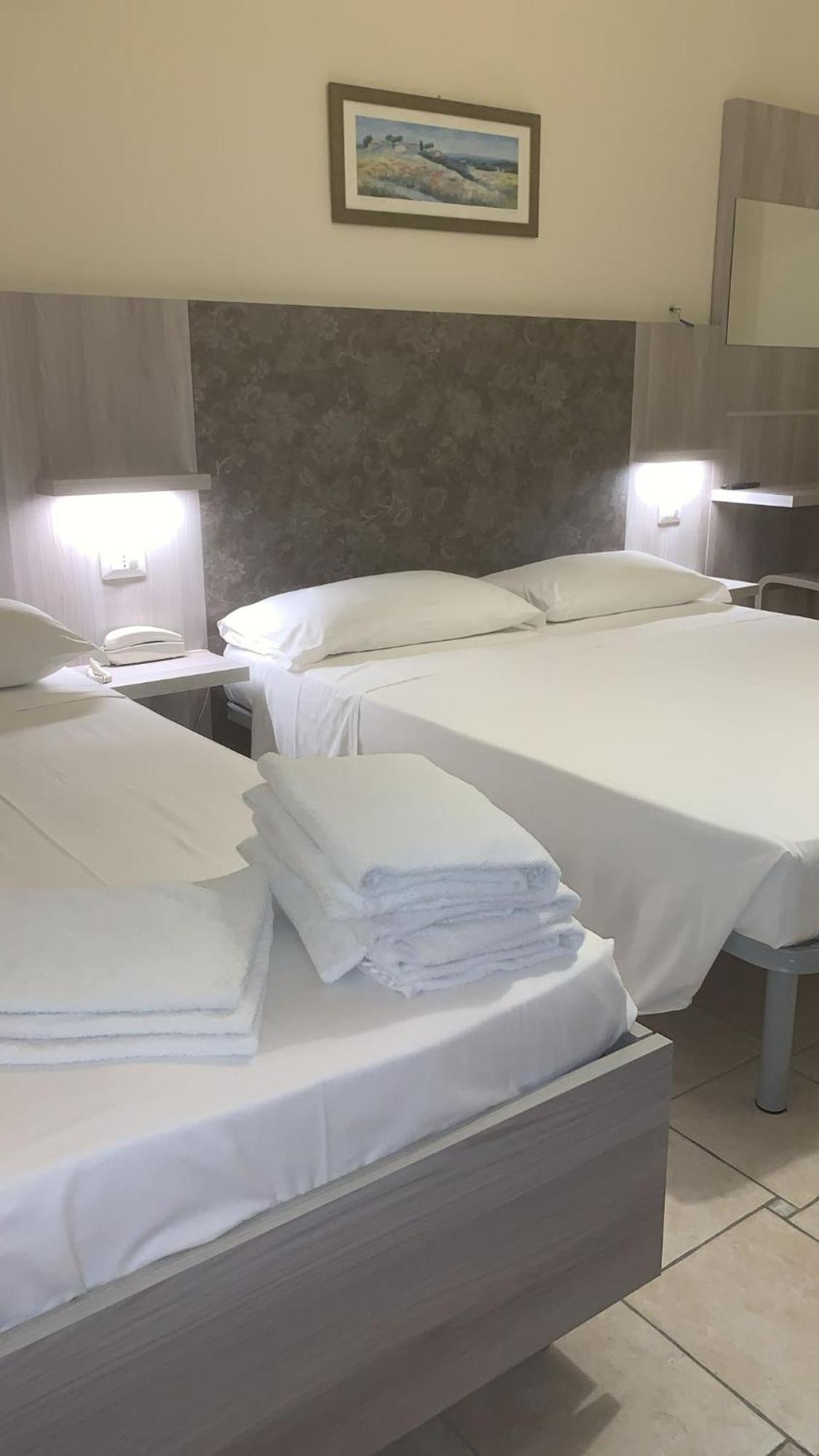 Hotel Rosati Римини Экстерьер фото